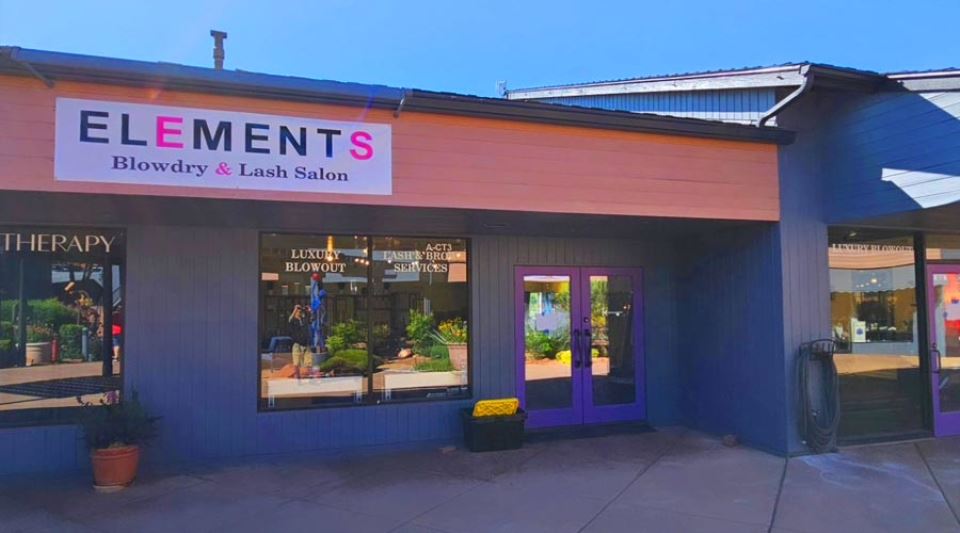 Elements Blowdry & Lash Salon slider